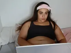 Ursumi  live sex cam