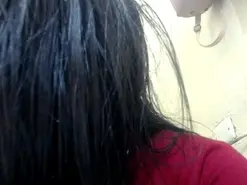 Jullymessyy  live sex cam