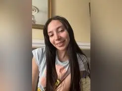 Lola_virgin  live sex cam