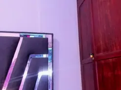 ElleDiamond1  live sex cam