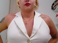 Barbie_girl_69  live sex cam