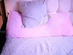 Pussylovekate  live sex cam