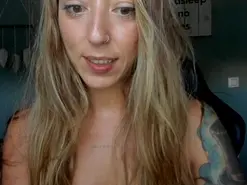 Liviia  live sex cam
