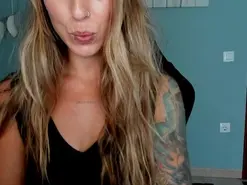 Liviia  live sex cam