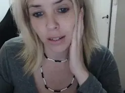 CaroSweeT  live sex cam