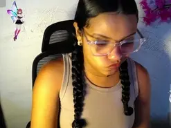 Chleo_rosse  live sex cam