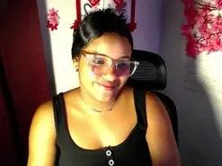 Chleo_rosse  live sex cam