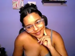 Chleo_rosse  live sex cam