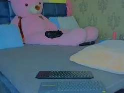 Star_shines  live sex cam