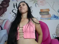 Margott_22  live sex cam