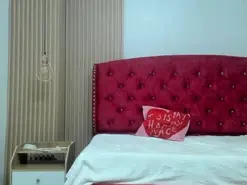 CristalWhiteVs  live sex cam