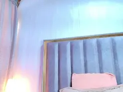 Naia_x  live sex cam