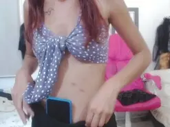 Lulu_25  live sex cam