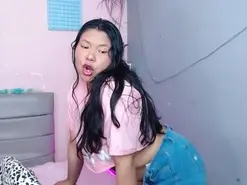 Calmaramseyrs  live sex cam