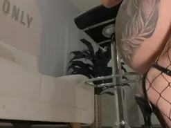 MadisonKane  live sex cam