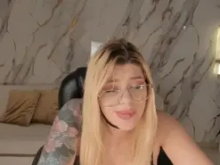 MadisonKane  live sex cam