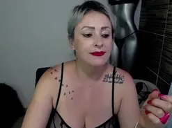 EmmaRizzoo  live sex cam