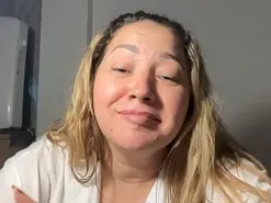 Alaskavilla  live sex cam