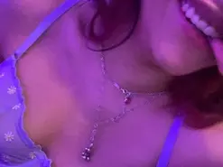 Nathaliaa  live sex cam