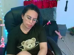 Elektra_32  live sex cam