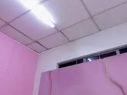 ZoeSwam  live sex cam
