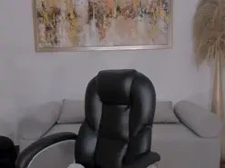 CharlotteCox  live sex cam