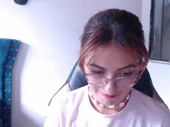 Kate_lorens9  live sex cam