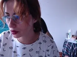 Kate_lorens9  live sex cam