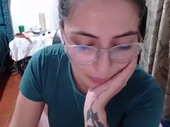 Kate_lorens9  live sex cam