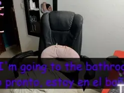 Peanuttangerine  live sex cam