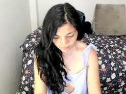 Soylucy24  live sex cam