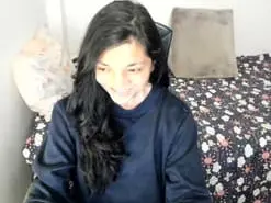 Soylucy24  live sex cam