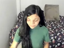 Soylucy24  live sex cam