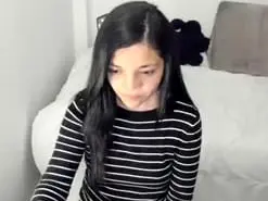 Soylucy24  live sex cam