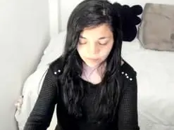 Soylucy24  live sex cam