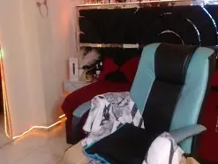 Red_moon_1  live sex cam