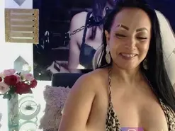 Perla_sharid  live sex cam