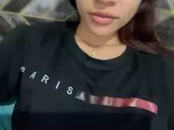 Karito1  live sex cam