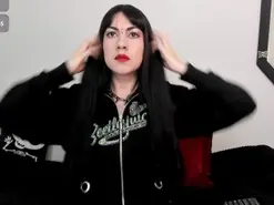 AmyAloqua  live sex cam