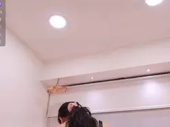 Frreeya  live sex cam