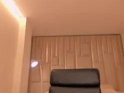 SunnyRiversX  live sex cam