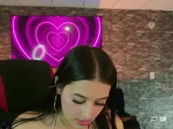 Charlotte_greys  live sex cam