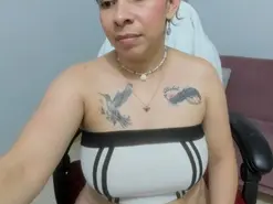 Martha_Maya  live sex cam