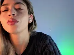 Carol_blonde  live sex cam