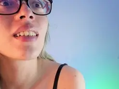 Carol_blonde  live sex cam