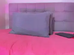 Fiorella_wish  live sex cam