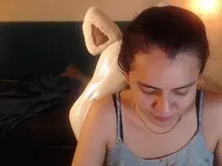 EmilyBuu  live sex cam