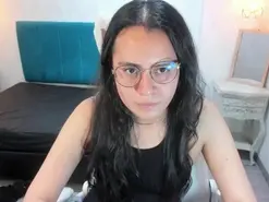 EmilyBuu  live sex cam