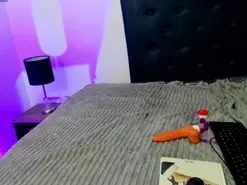 Mikaela-fernan  live sex cam