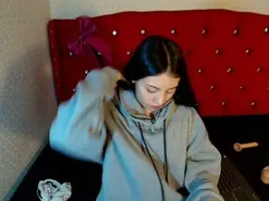 Valentinashine  live sex cam